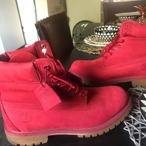 Red Timberlands